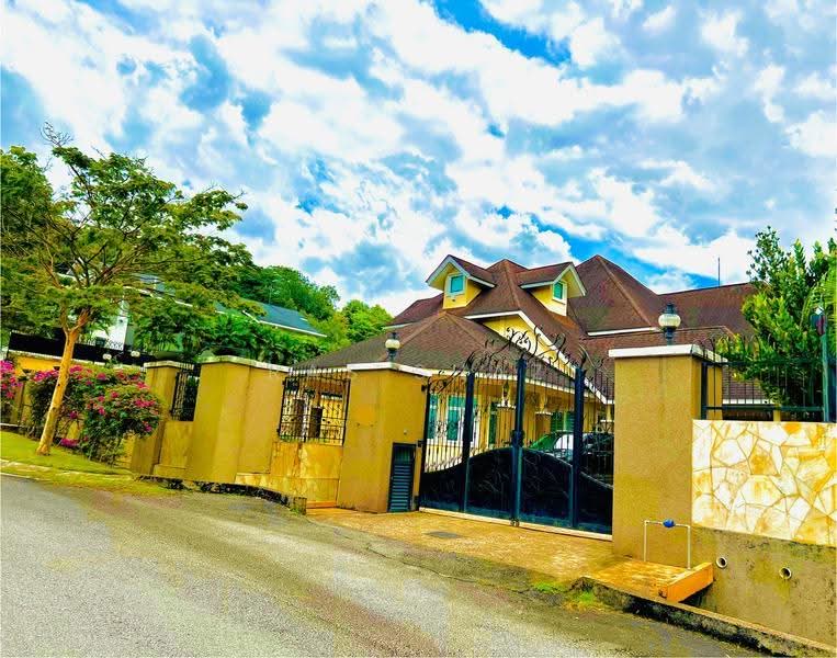 Bungalow House for Sale in Seksyen 7 (Shah Alam) - Ras Shaz - PropertyGuru.com.my