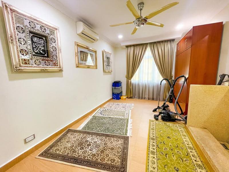 Bungalow House for Sale in Seksyen 7 (Shah Alam) - Ras Shaz - PropertyGuru.com.my
