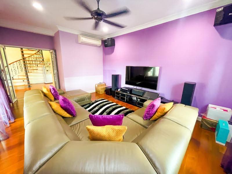 Bungalow House for Sale in Seksyen 7 (Shah Alam) - Ras Shaz - PropertyGuru.com.my