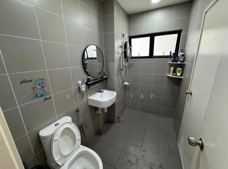 Rumah Teres 2-Tingkat untuk Disewa di M Residence 2 (Rawang) - Roman Yap - Bathroom - PropertyGuru.com.my