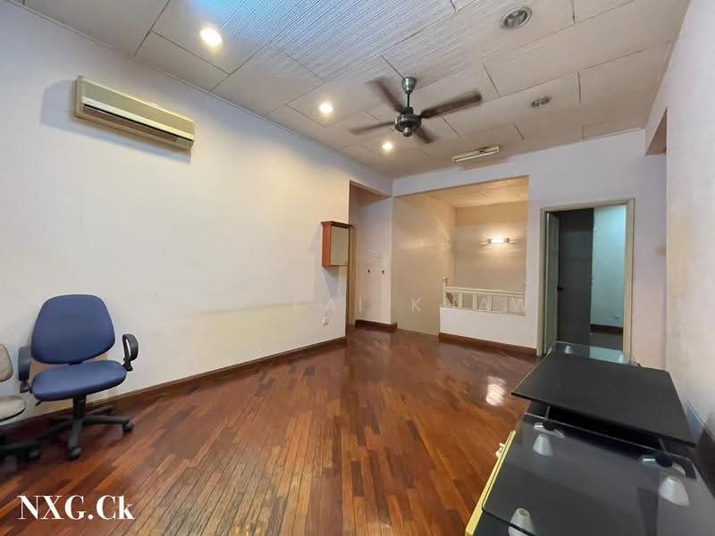 Semi-Detached House for Sale in Bandar Baru Klang (Klang) - Hao Kai Khaw - Living Room - PropertyGuru.com.my
