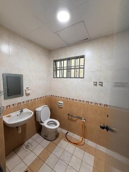 Rumah Teres 2-Tingkat untuk Disewa di Bandar Puteri Puchong (Puchong) - Amy Lim - Bathroom - PropertyGuru.com.my