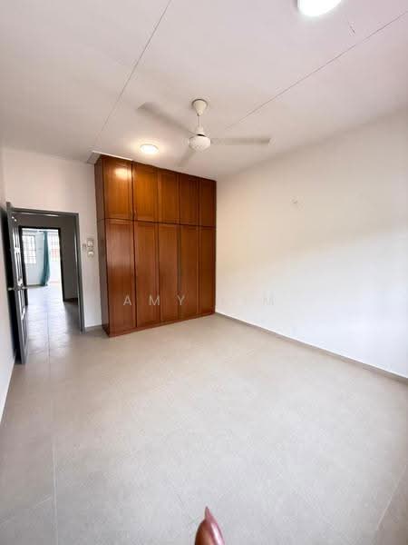 Rumah Teres 2-Tingkat untuk Disewa di Bandar Puteri Puchong (Puchong) - Amy Lim - Bedroom - PropertyGuru.com.my