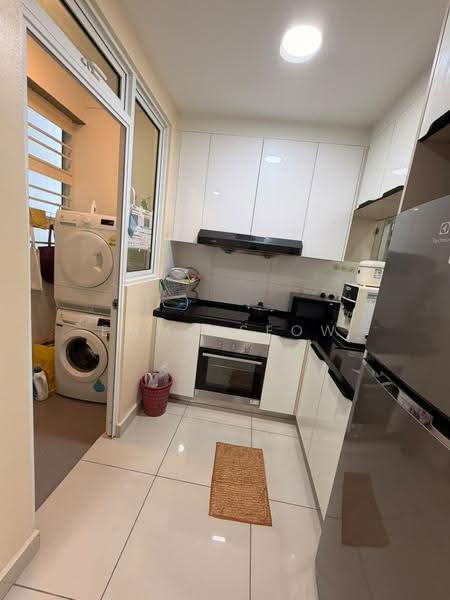 Condominium for Rent at Tropicana Bay Residences - Emma Seow - Kitchen - PropertyGuru.com.my