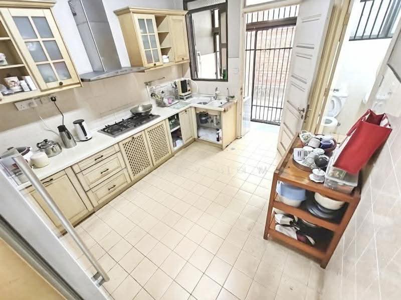 Rumah Teres 2-Tingkat untuk Dijual di Petaling Jaya (Selangor) - Henry Lim - Kitchen - PropertyGuru.com.my