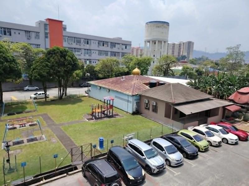 Pangsapuri untuk Dijual di Pangsapuri Sri Mayang - HL Lau - Exterior - PropertyGuru.com.my