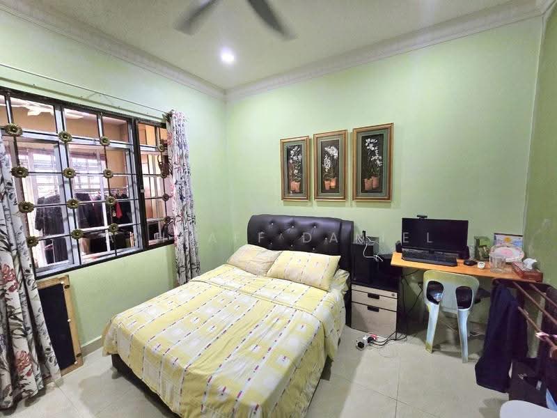 Bungalow House for Sale in Seksyen 8 (Kota Damansara) - Ashraff Daniel - PropertyGuru.com.my