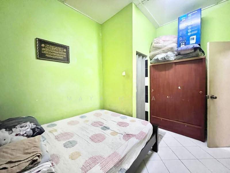 1-storey Terraced House for Sale in Bandar Rinching Seksyen 5 (Semenyih) - Maya Myra - Bedroom - PropertyGuru.com.my