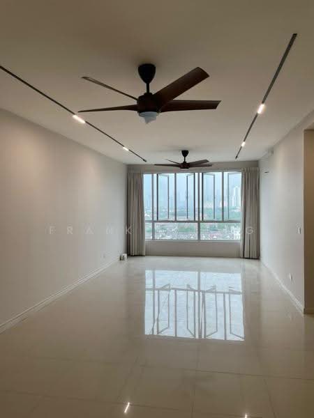 Kondominium untuk Disewa di Menjalara 18 - Frankie Sing - Living Room - PropertyGuru.com.my