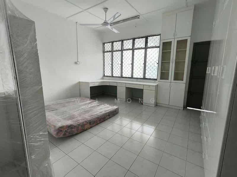 Rumah Teres 2-Tingkat untuk Disewa di Taman Kota Kulai (Kulai) - Wil Mong - Bedroom - PropertyGuru.com.my