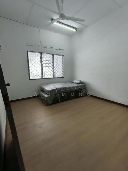 Rumah Teres 2-Tingkat untuk Disewa di Taman Kota Kulai (Kulai) - Wil Mong - Bedroom - PropertyGuru.com.my