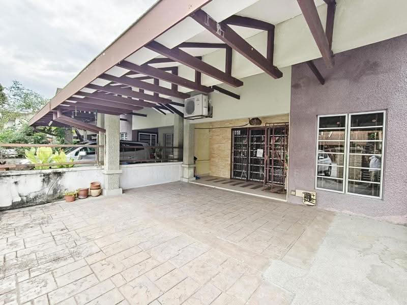 2-storey Terraced House for Sale in Denai Alam (Shah Alam) - Ashraff Daniel - Exterior - PropertyGuru.com.my