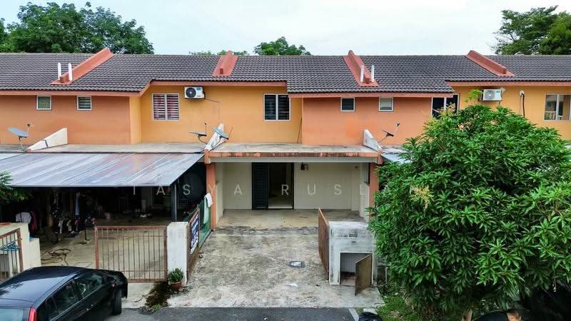 2-storey Terraced House for Sale in Taman Salak Baiduri (Sepang) - Tasya Ruslan - PropertyGuru.com.my