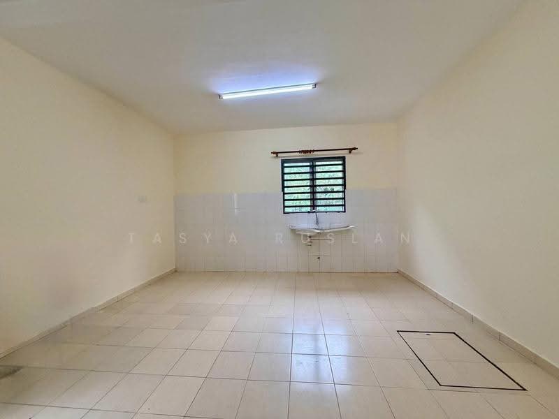 2-storey Terraced House for Sale in Taman Salak Baiduri (Sepang) - Tasya Ruslan - PropertyGuru.com.my