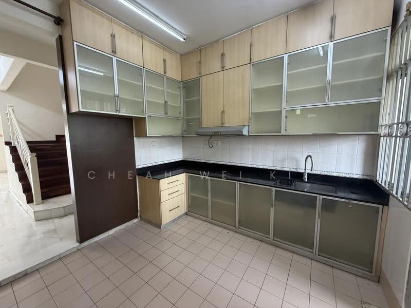 2-storey Terraced House for Rent in Ara Damansara (Selangor) - Cheah Wei Kit - Kitchen - PropertyGuru.com.my