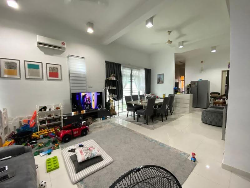 Semi-Detached House for Sale in Areca Rimbunan (Kepong) - Edmond Loke - Living Room - PropertyGuru.com.my