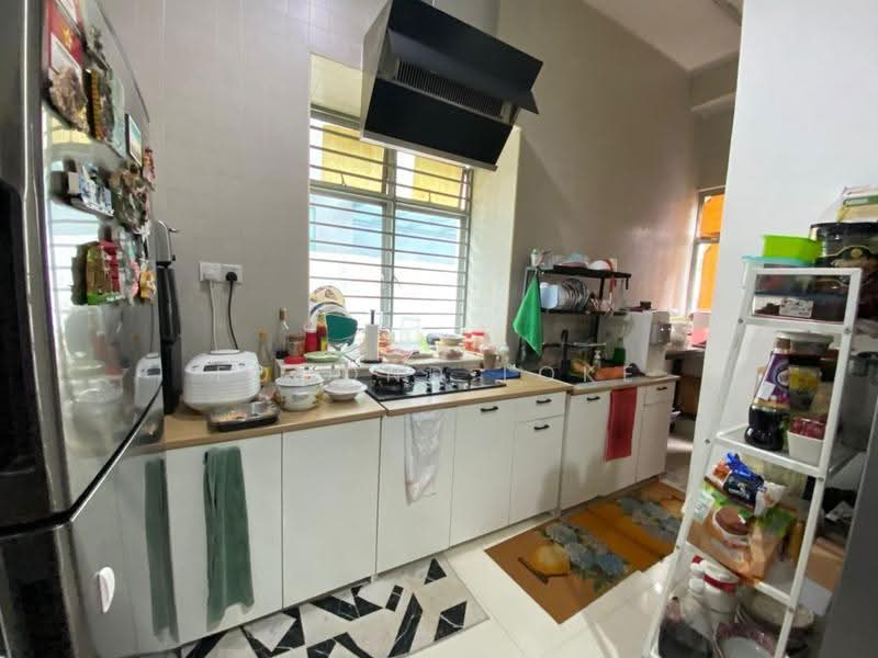Semi-Detached House for Sale in Areca Rimbunan (Kepong) - Edmond Loke - Kitchen - PropertyGuru.com.my