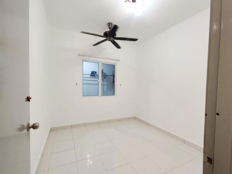 Service Residence for Sale at Koi Kinrara - HL Lau - Bedroom - PropertyGuru.com.my