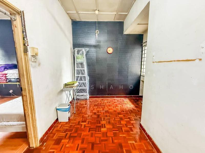 2-storey Terraced House for Sale in Bandar Sri Damansara (Selangor) - Syahmi Shahordin - Interior - PropertyGuru.com.my