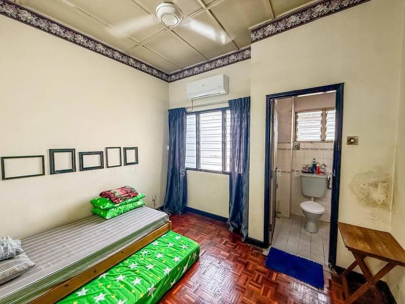 2-storey Terraced House for Sale in Bandar Sri Damansara (Selangor) - Syahmi Shahordin - Bedroom - PropertyGuru.com.my