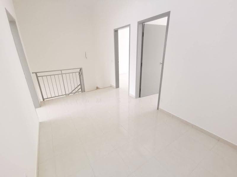 Rumah Teres 2-Tingkat untuk Dijual di Kuala Selangor (Selangor) - Irsyam Sjatria - Interior - PropertyGuru.com.my