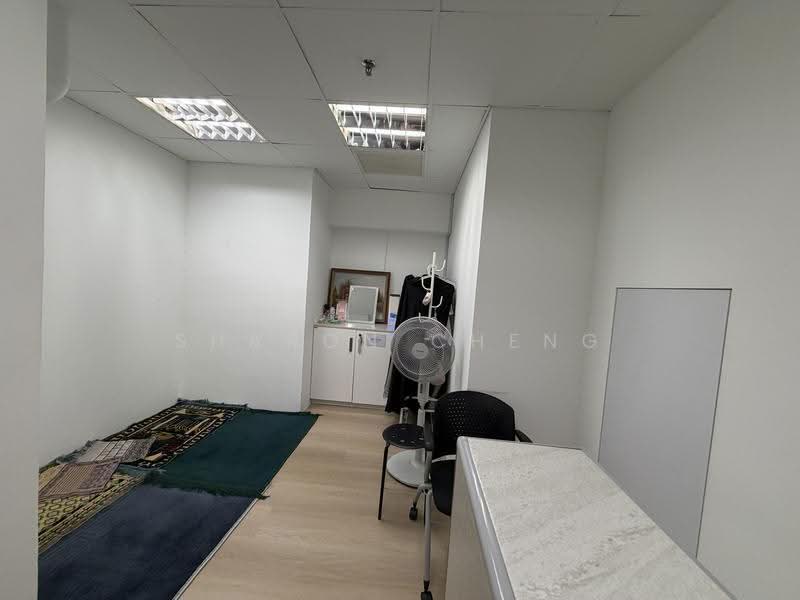 Office for Rent in KLCC (KL City Centre) - Sharon Cheng - Interior - PropertyGuru.com.my