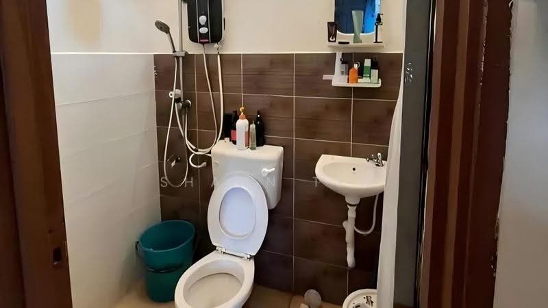 1-storey Terraced House for Sale in Ayer Keroh (Melaka) - Shawn Teh - Bathroom - PropertyGuru.com.my