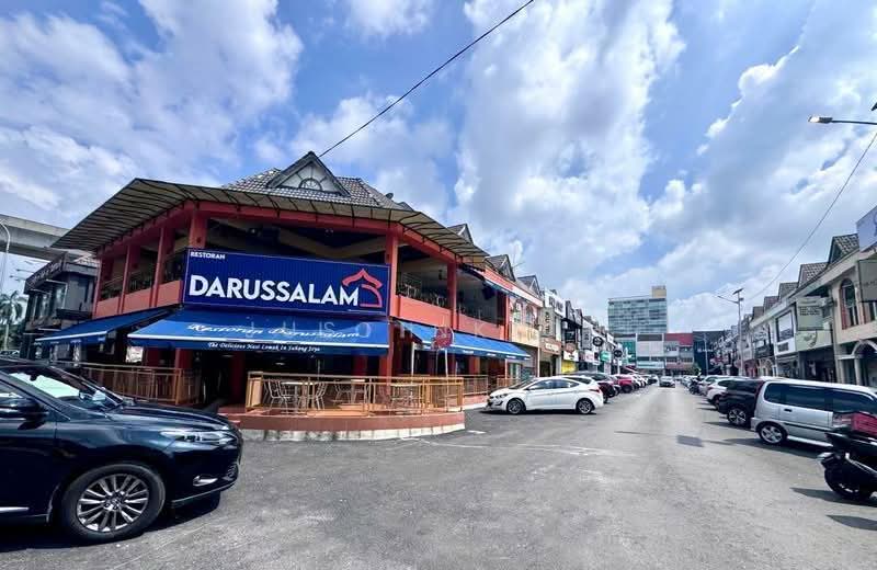 Shop for Rent in Subang Jaya (Selangor) - Justin Loh - Exterior - PropertyGuru.com.my