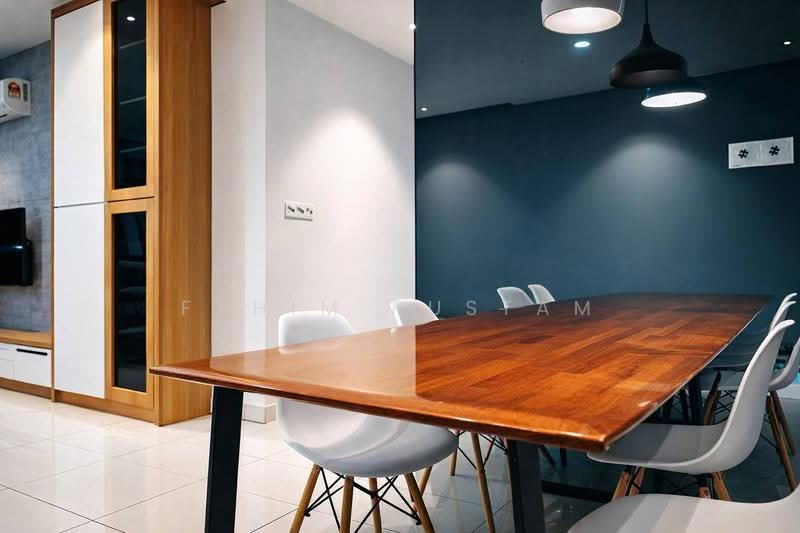 Service Residence for Sale at Isola - Fahim Rustam - Dining Room - PropertyGuru.com.my