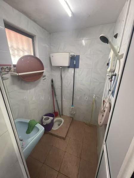 Rumah Teres 1-Tingkat untuk Dijual di Taman Onn Holding (Kulai) - Daniel Yong - PropertyGuru.com.my