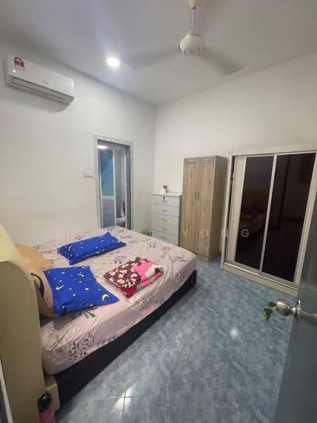 Rumah Teres 1-Tingkat untuk Dijual di Taman Onn Holding (Kulai) - Daniel Yong - Bedroom - PropertyGuru.com.my