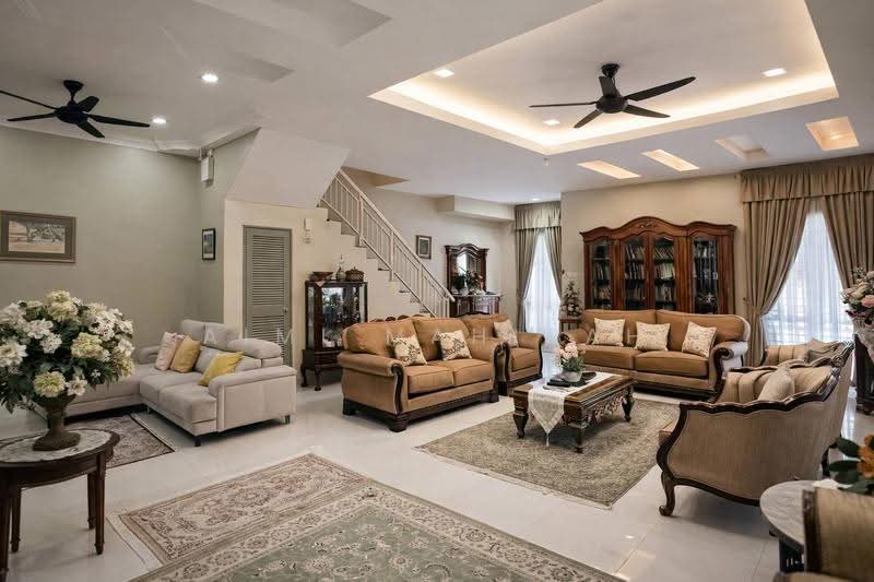 Rumah Berkembar untuk Dijual di Saujana Impian (Kajang) - Aimi Mahirah - Living Room - PropertyGuru.com.my