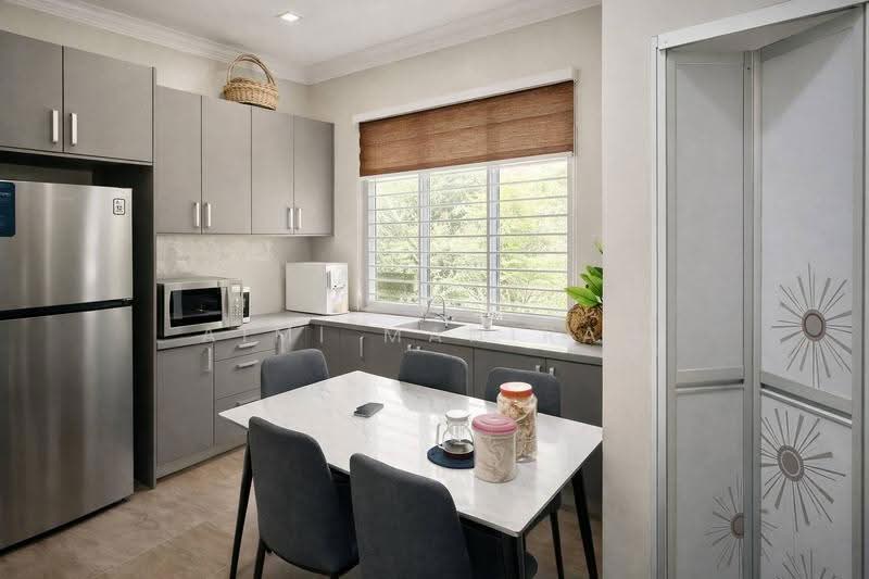 Rumah Berkembar untuk Dijual di Saujana Impian (Kajang) - Aimi Mahirah - Kitchen - PropertyGuru.com.my