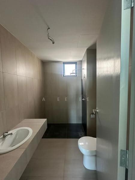Kondominium untuk Dijual di D' Starlingtton - A Ee Ee - Bathroom - PropertyGuru.com.my