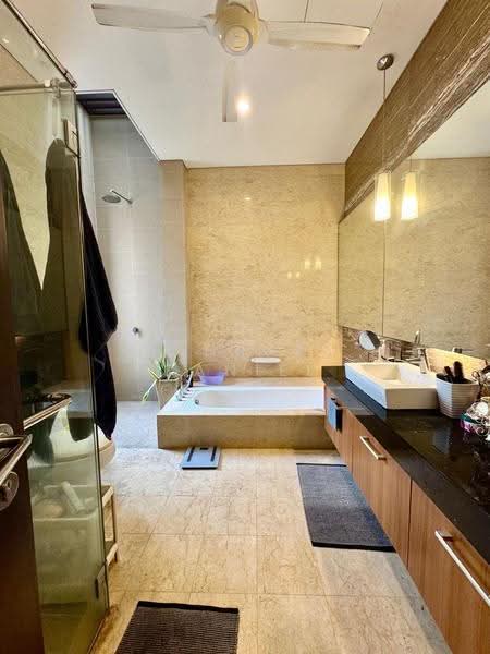 Semi-Detached House for Sale in Desa Sri Hartamas (Sri Hartamas) - Ashraff Daniel - Bathroom - PropertyGuru.com.my