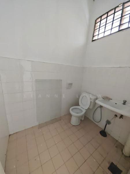 Rumah Teres 2-Tingkat untuk Dijual di Taman Puteri Wangsa (Ulu Tiram) - Leanne Liew - PropertyGuru.com.my