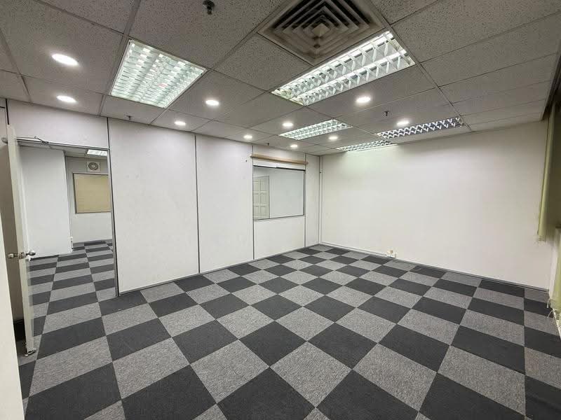 Office for Rent in KLCC (KL City Centre) - Ming Ju Li - Interior - PropertyGuru.com.my
