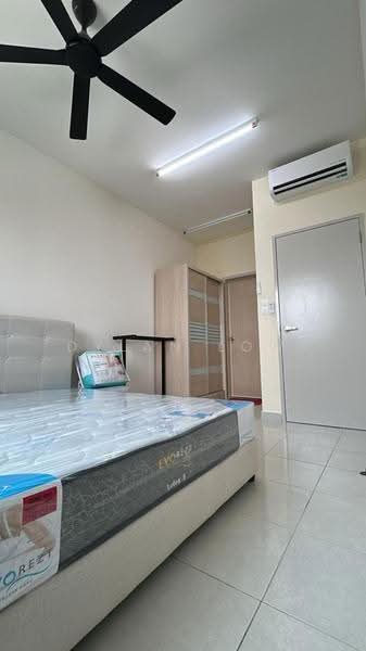 Kondominium untuk Disewa di Ideal Venice Residency - Dylan Low - Bedroom - PropertyGuru.com.my