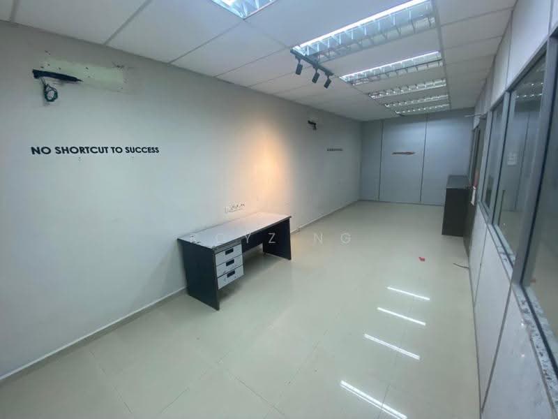 Shop / Office untuk Disewa di Austin (Johor Bahru) - Royz Ng - Interior - PropertyGuru.com.my