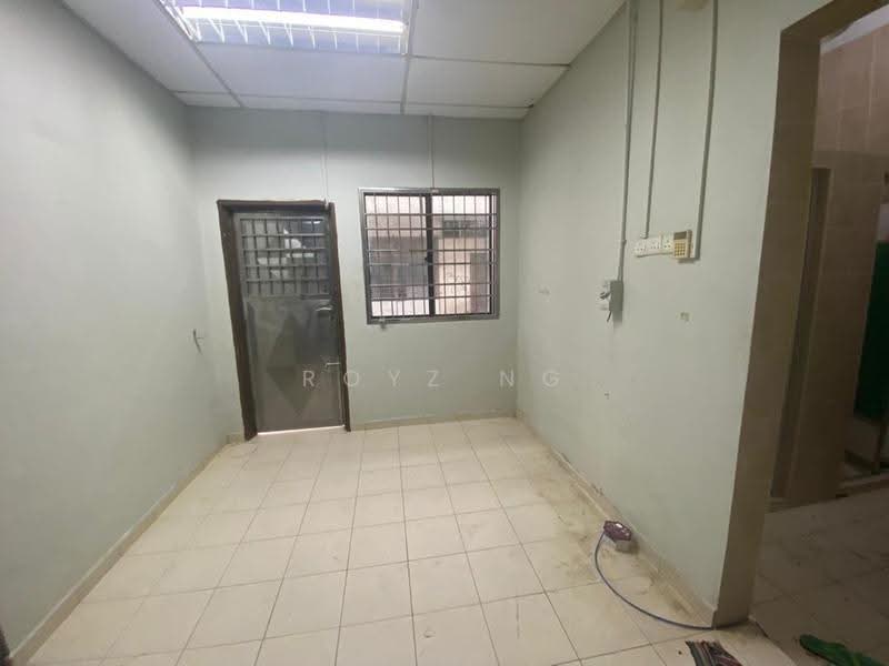 Shop / Office untuk Disewa di Austin (Johor Bahru) - Royz Ng - Interior - PropertyGuru.com.my