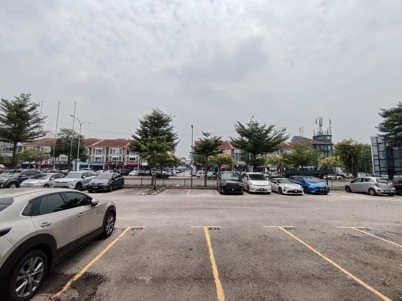 Kedai untuk Disewa di Seksyen U13 (Setia Alam) - Jessie Lin - Exterior - PropertyGuru.com.my