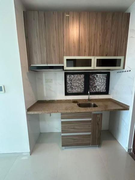 Pangsapuri untuk Disewa di Starview Bay @ Forest City - Dedi . - Kitchen - PropertyGuru.com.my