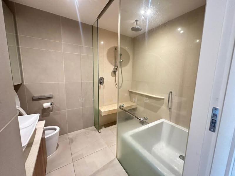 Service Residence for Sale at Stonor 3 - Wynn Ng - Bathroom - PropertyGuru.com.my