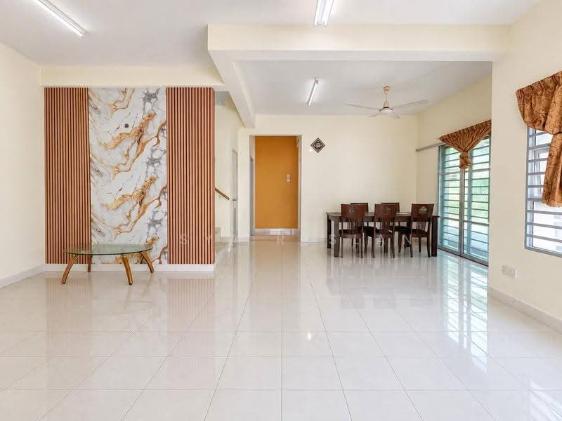 Semi-Detached House for Sale in Taman Tasik Semenyih (Semenyih) - Tasya Ruslan - PropertyGuru.com.my