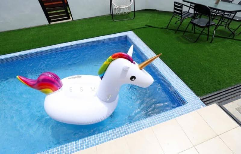 Bungalow House for Rent in Taman Desa Ros (Kajang) - Desmond Low - Pool - PropertyGuru.com.my