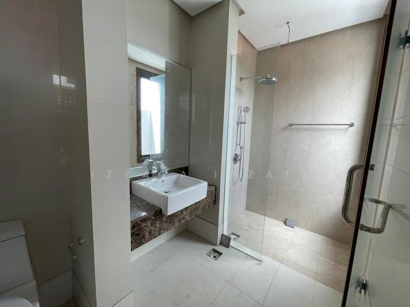 Bungalow House for Sale in Bukit Jelutong (Shah Alam) - Izzaza Izzati - Bathroom - PropertyGuru.com.my
