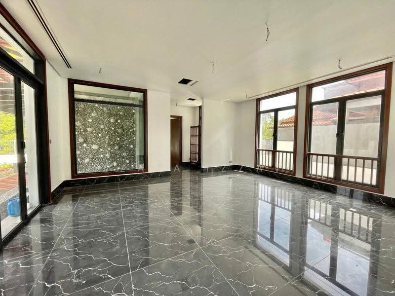 Bungalow House for Sale in Bukit Jelutong (Shah Alam) - Izzaza Izzati - Living Room - PropertyGuru.com.my
