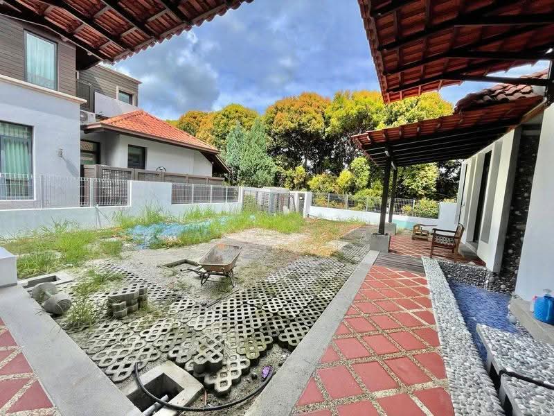 Bungalow House for Sale in Bukit Jelutong (Shah Alam) - Izzaza Izzati - Exterior - PropertyGuru.com.my
