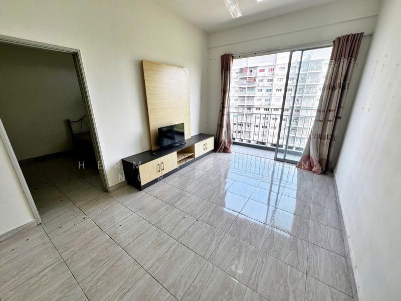 Pangsapuri untuk Dijual di Vesta View - Herman Sazwan Nor Rahim - Living Room - PropertyGuru.com.my