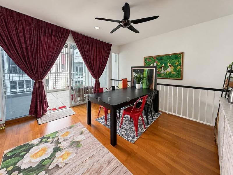 2.5-storey Terraced House for Sale in Putrajaya (Putrajaya) - Ashraff Daniel - Dining Room - PropertyGuru.com.my